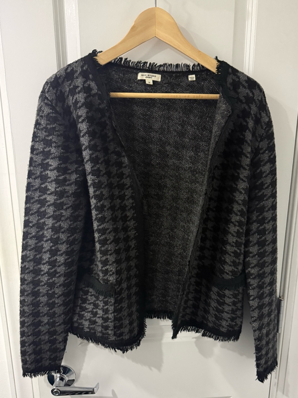 Max Studio Black & Gray Houndstooth Open Blazer